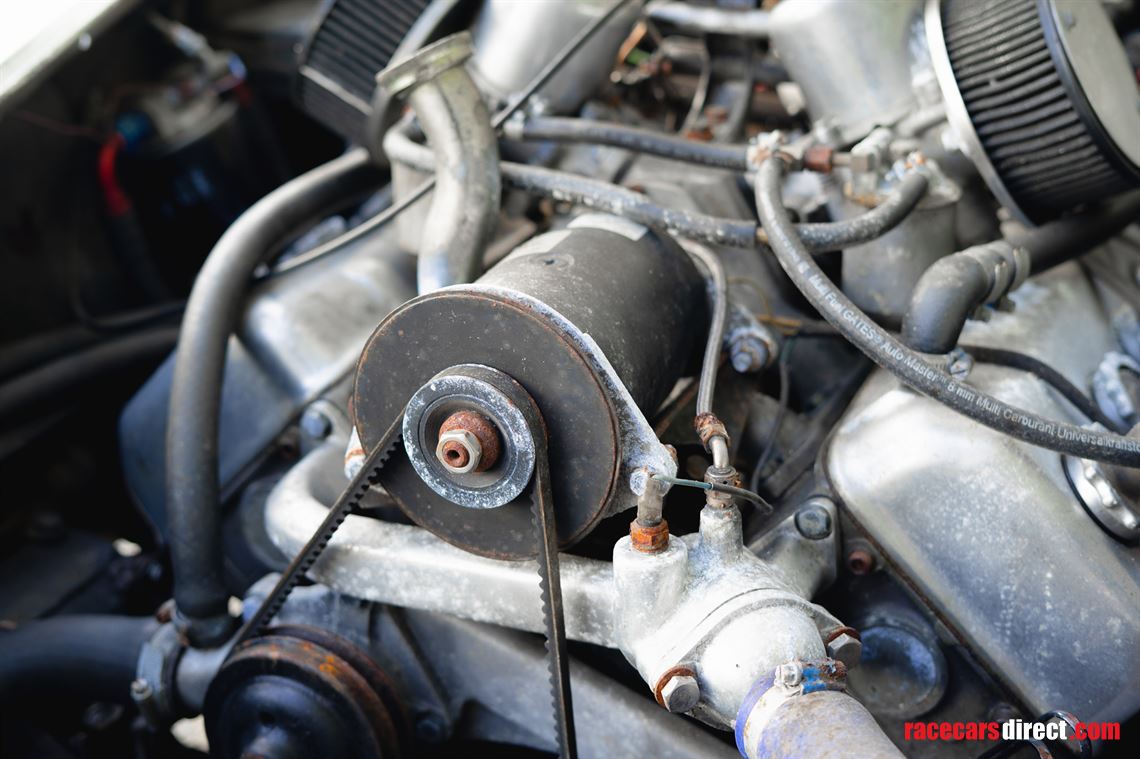 1961-daimler-sp250-dart-v8-roadster-with-hard