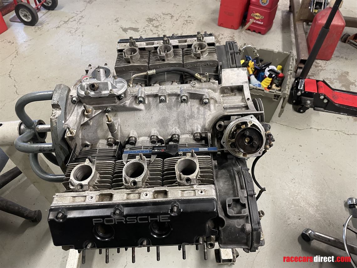 porsche-911-30-rsr-engine