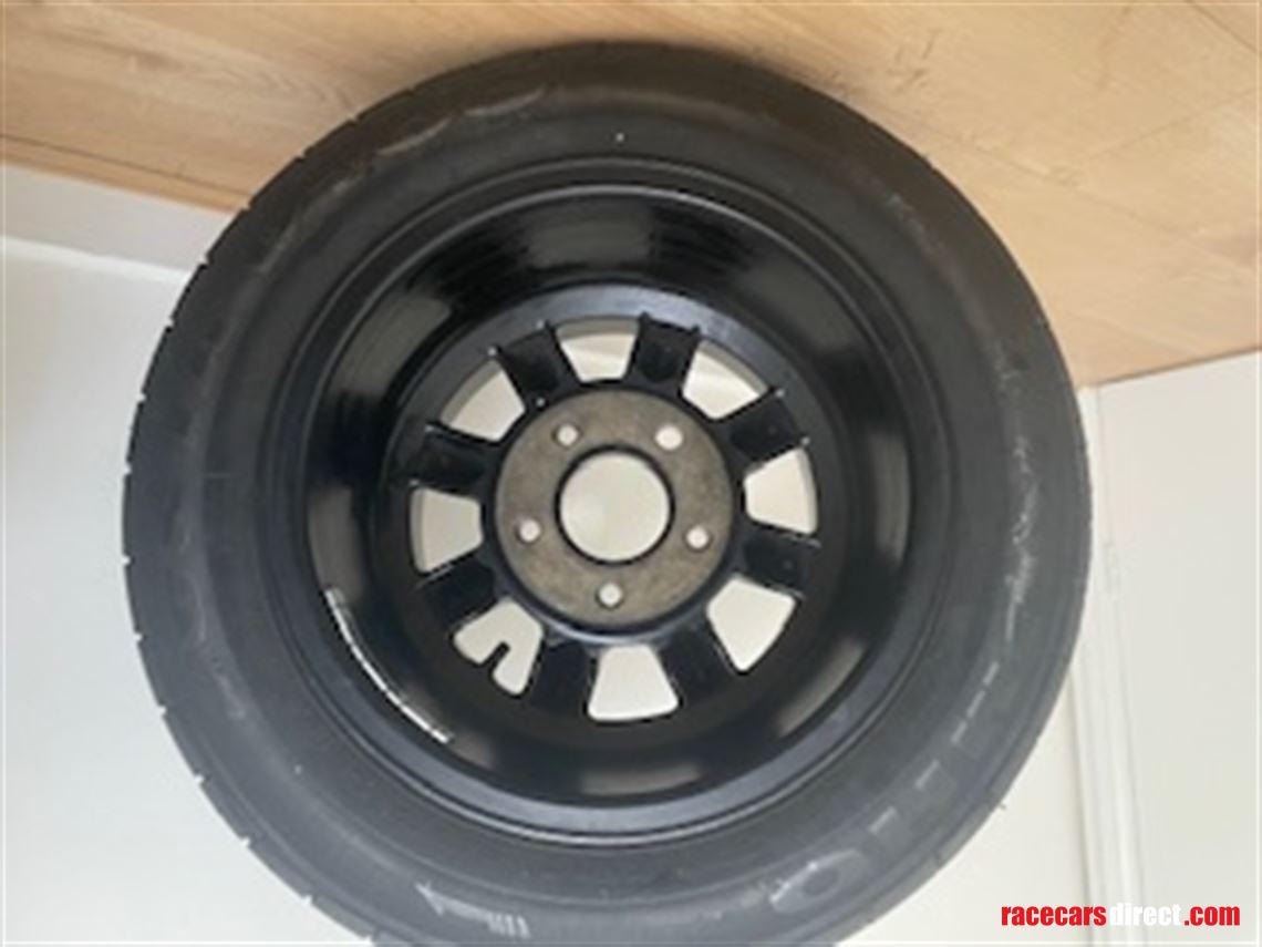 porsche-magnesium-minilites-9x15-911-st-1970s