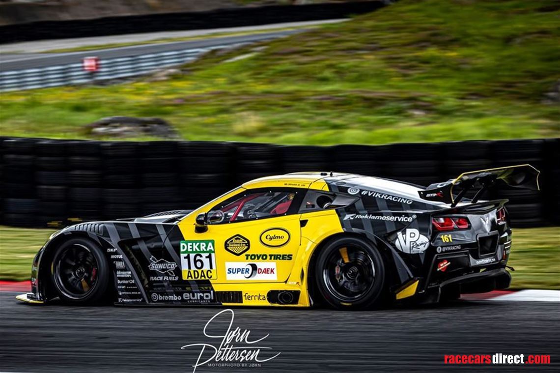 2018-callaway-corvette-c7-gt3-r