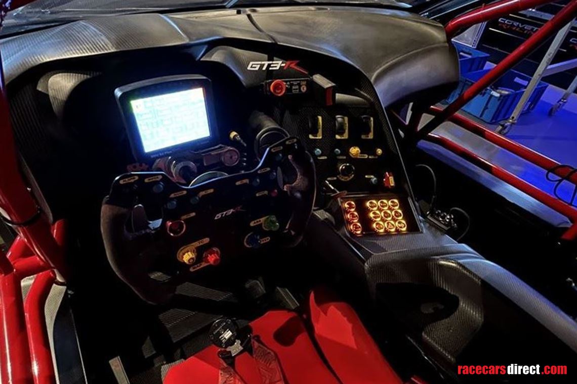 2018-callaway-corvette-c7-gt3-r