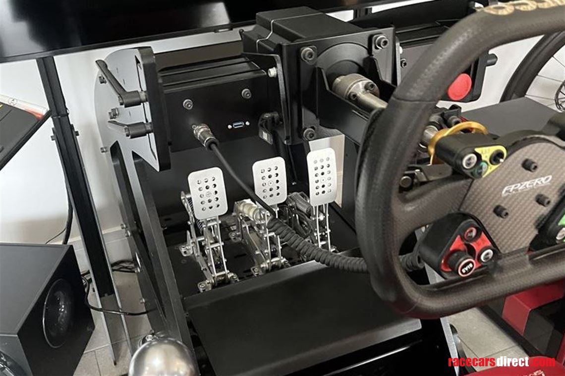 fpzero-11-pro-race-simulator