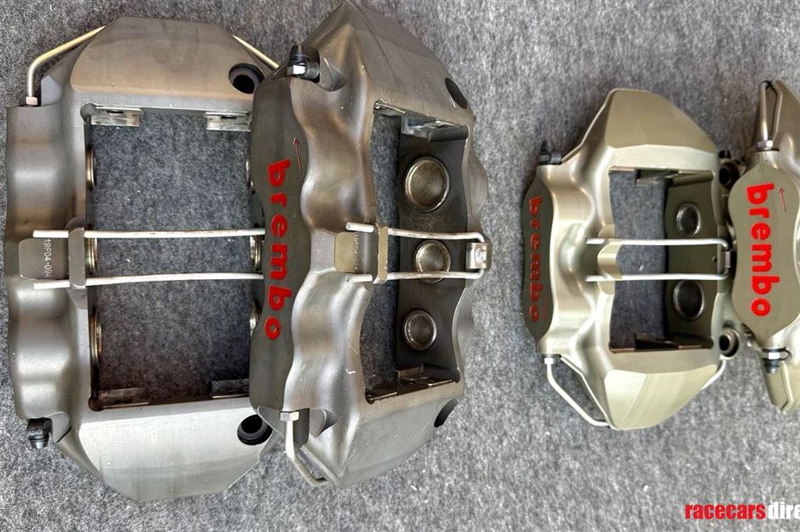 brembo-racing-full-set-gt3-gt4-calipers-6pot4
