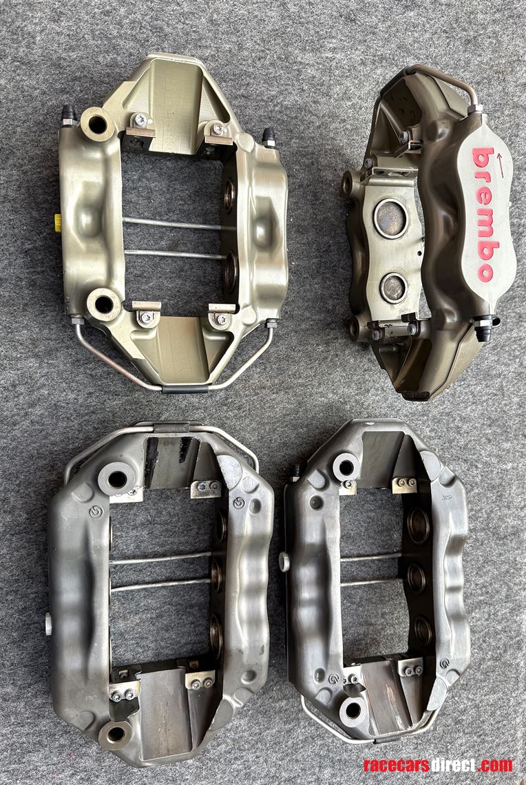 brembo-racing-full-set-gt3-gt4-calipers-6pot4