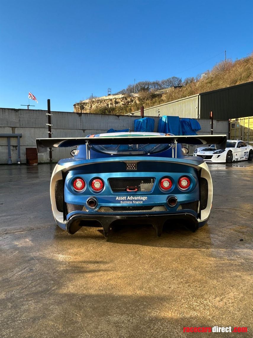 2025-ginetta-gtp8