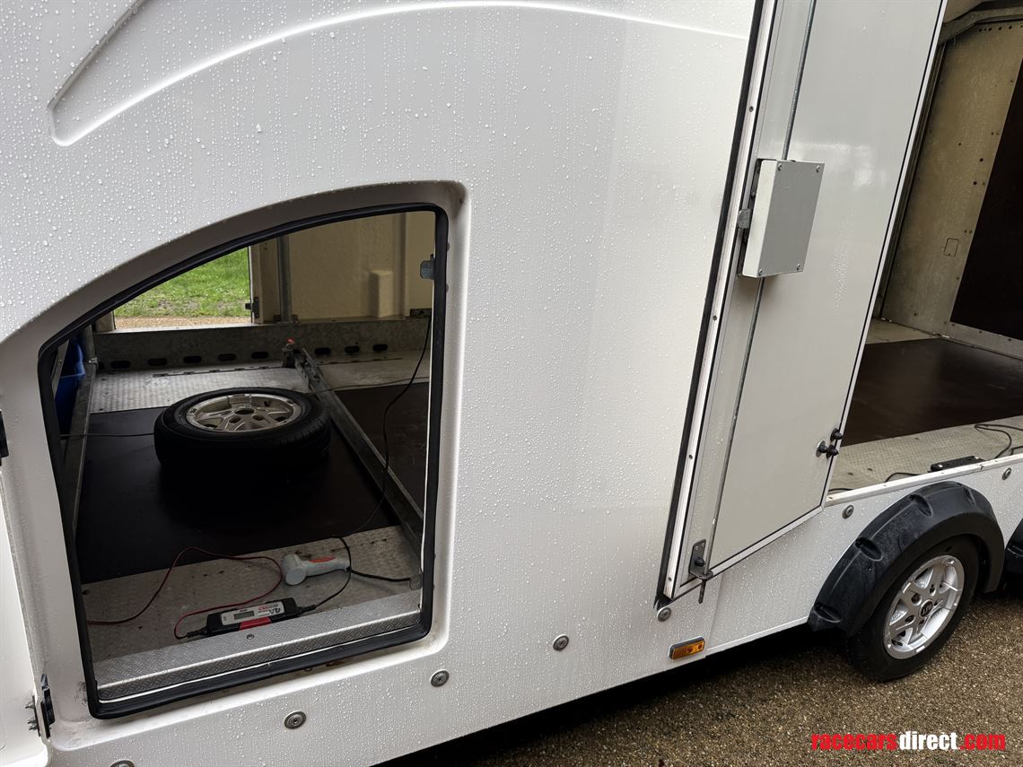 brian-james-rt5-race-shuttle