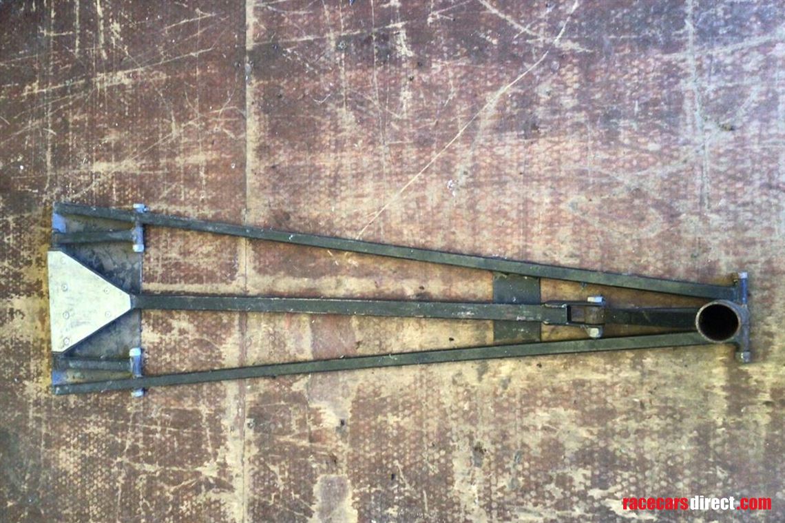 Front or rear low level quick lift jack