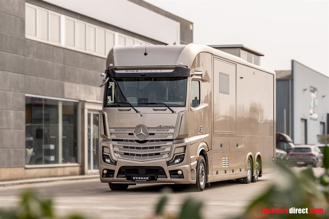 krismar-motorhome-on-merdedes-benz-actros-265