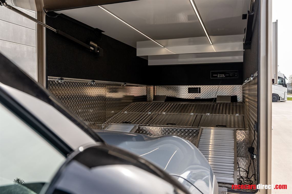 krismar-motorhome-on-merdedes-benz-actros-265