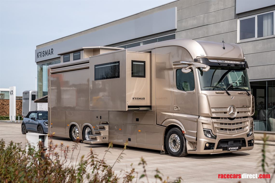 krismar-motorhome-on-merdedes-benz-actros-265