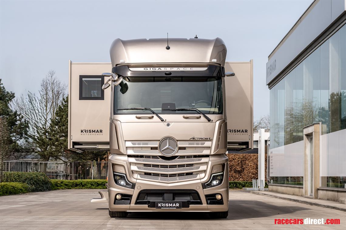 krismar-motorhome-on-merdedes-benz-actros-265