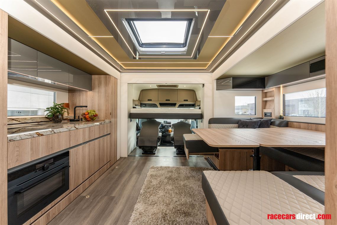 krismar-motorhome-on-merdedes-benz-actros-265