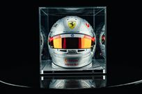 lewis-hamilton-vegas-helmet-replica
