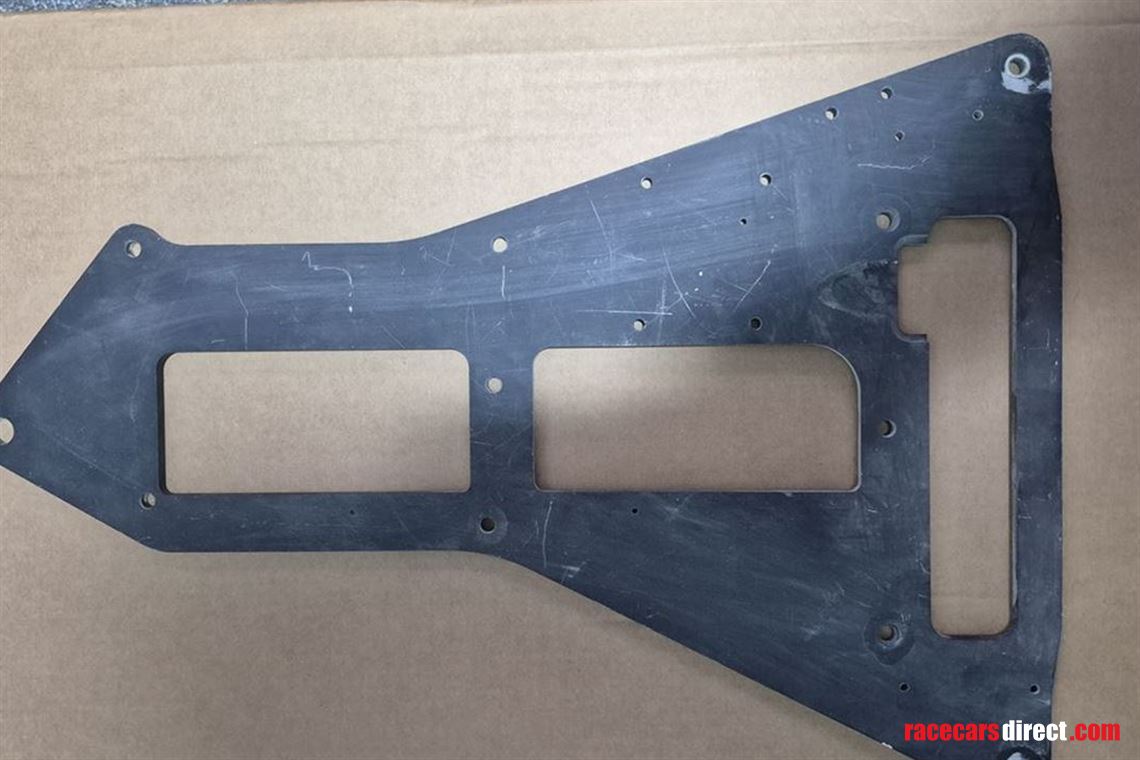 dallara-toyota-top-engine-plate