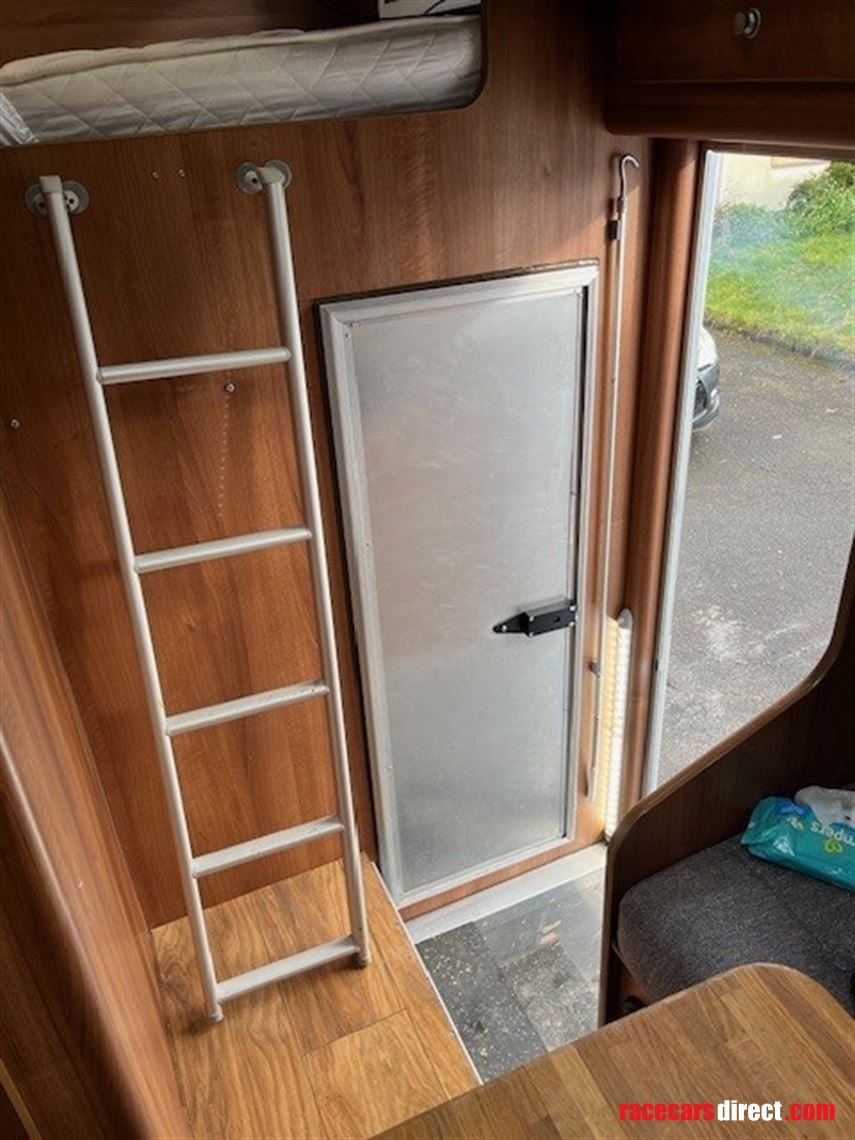 iveco-race-transporter-motorhome