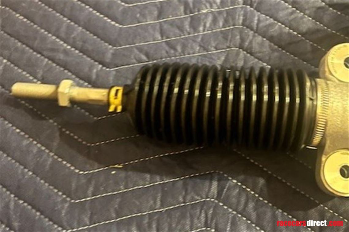 ferrari-488-gt3-steering-rack-box