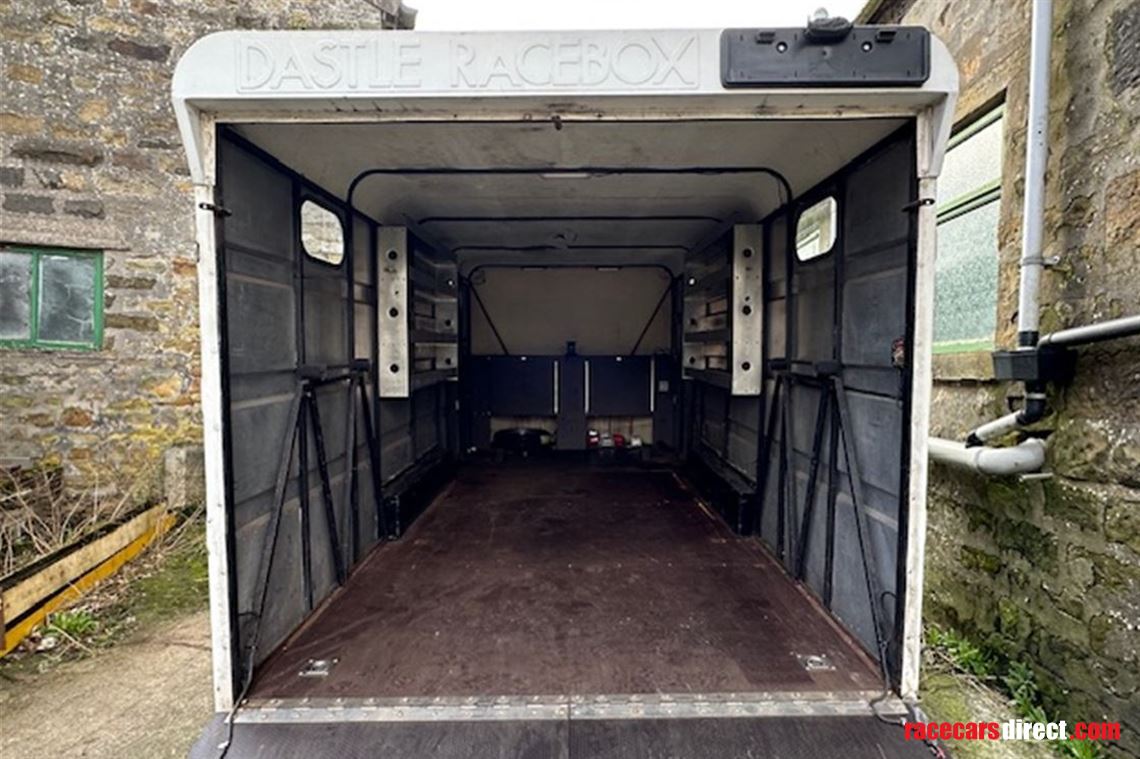 dastle-racebox