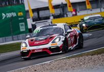 drivers-seat-available-for-adac-gt4-germany