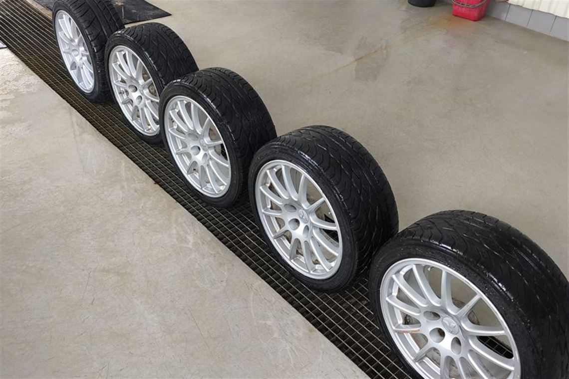 mitsubishi-r18-wheels