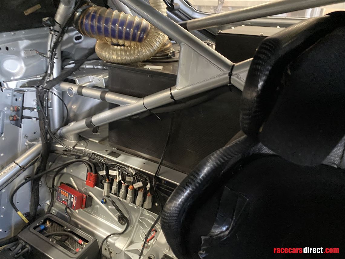 mercedes-amg-gt4-2018---evo-my2020-kit