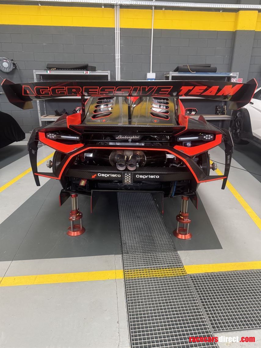 lamborghini-huracan-supertrofeo-evo2