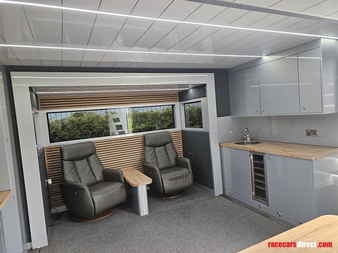 high-spec-2023-renegade-triple-slide-out-tran