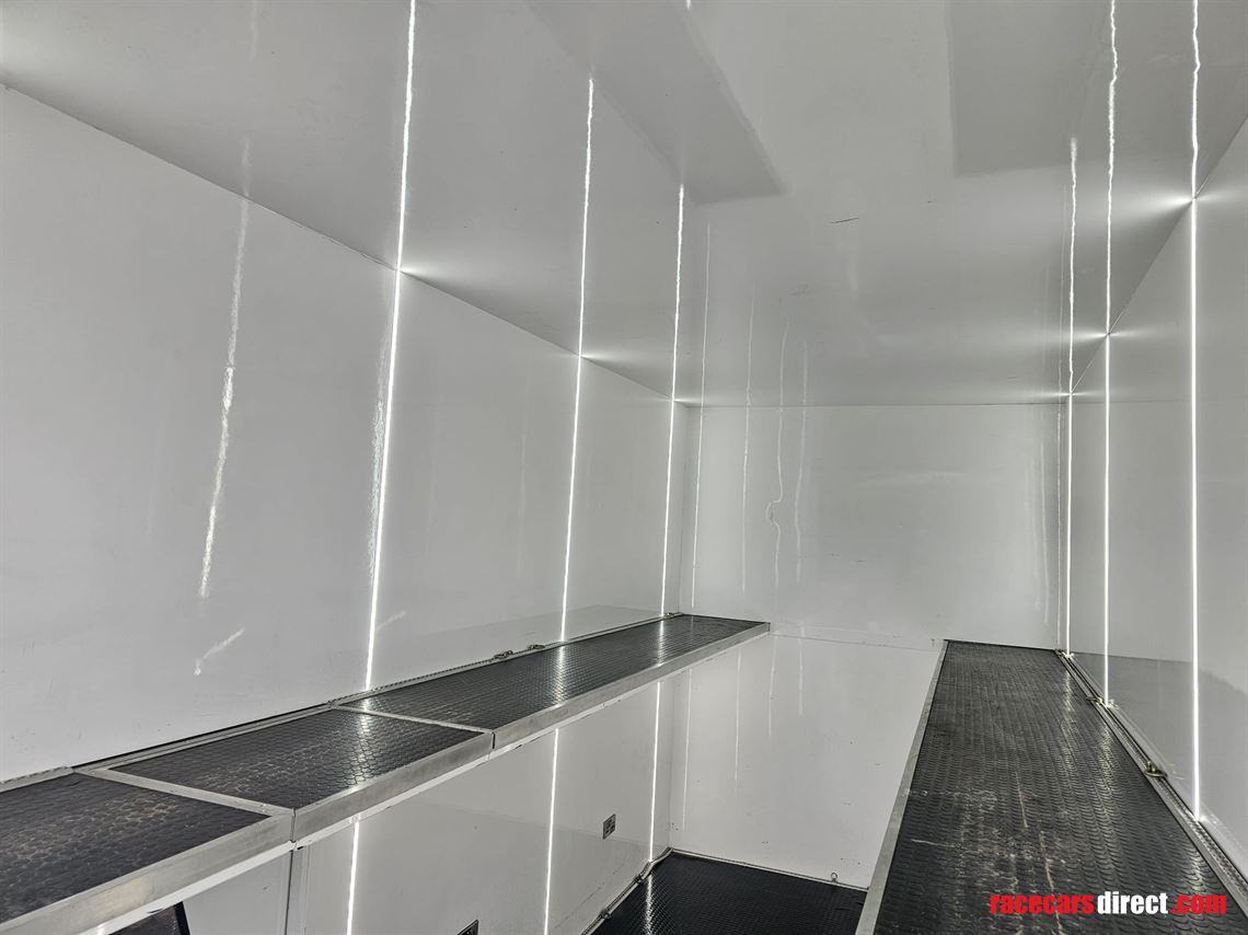 high-spec-2023-renegade-triple-slide-out-tran