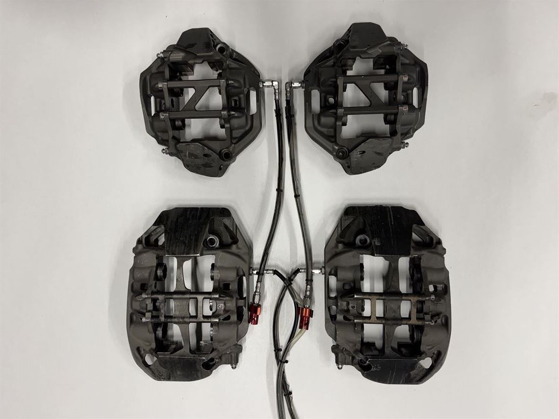 porsche-9912-gt3-r---brake-calipers