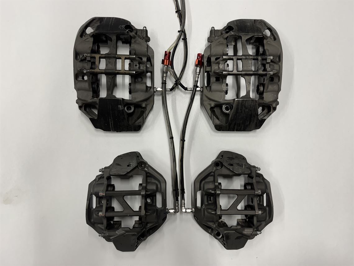 porsche-9912-gt3-r---brake-calipers