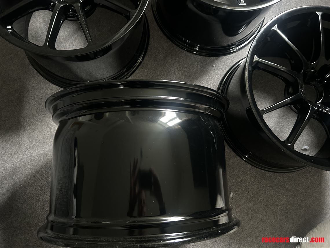mercedes-gt4-wheels-new