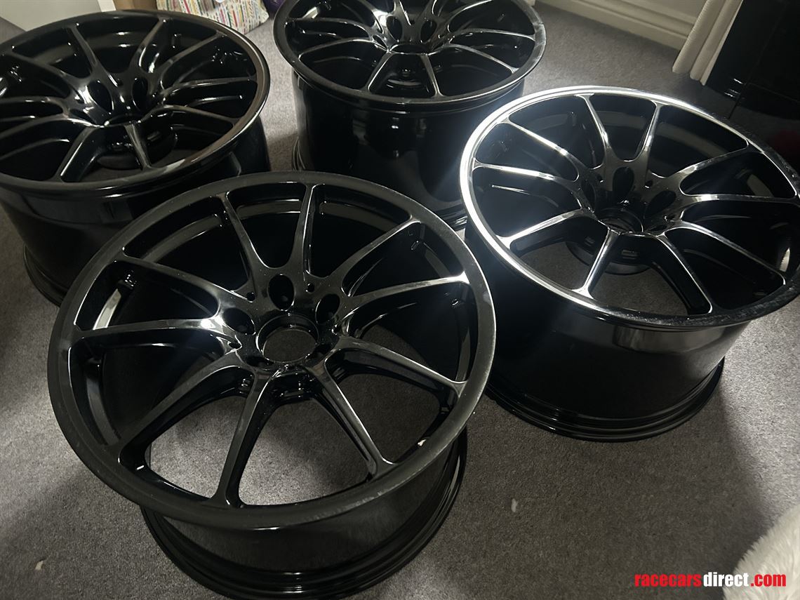 mercedes-gt4-wheels-new