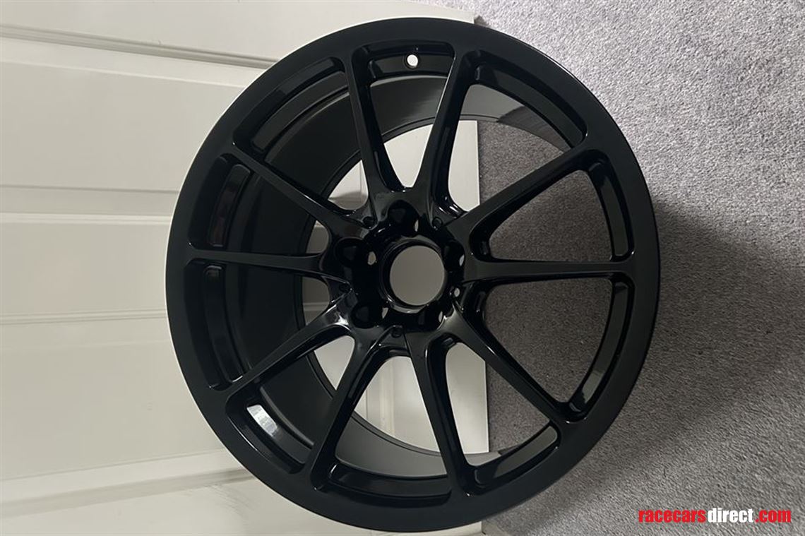 mercedes-gt4-wheels-new