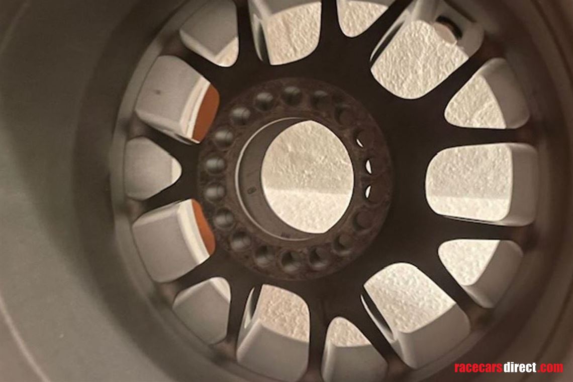 ferrari-formula-1-f2003ga-rear-wheel-bbs-rim