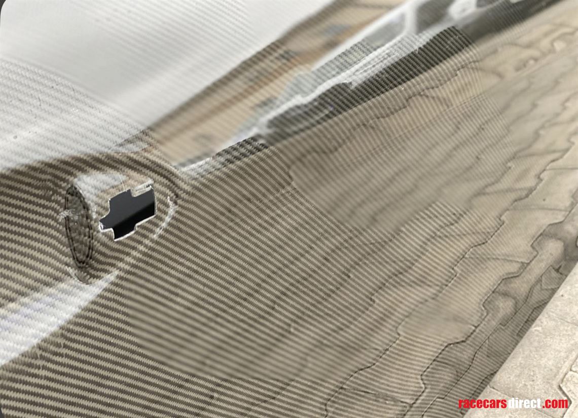 fiesta-carbon-doors-mirrors