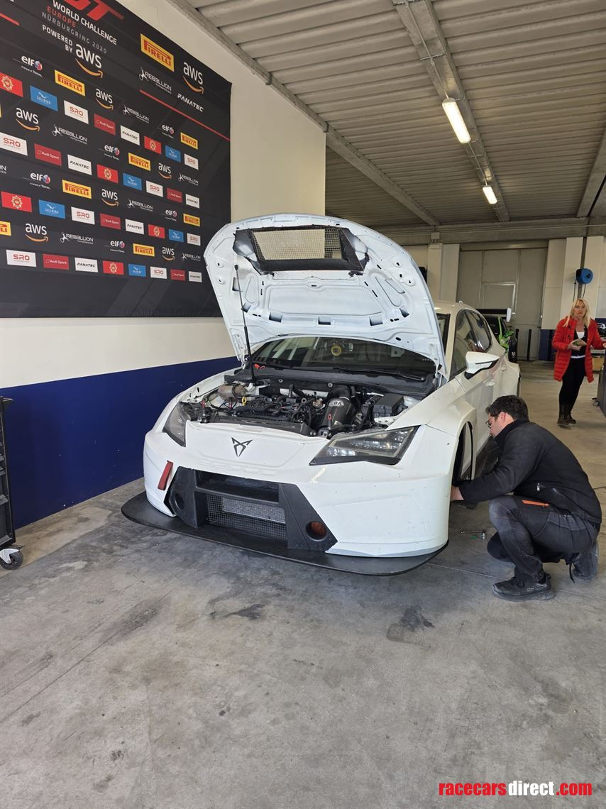 2-cupra-tcr-dsg-cars-for-sale