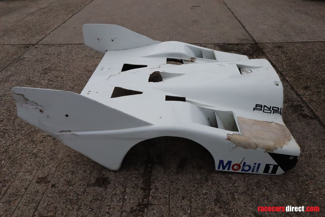 porsche-962-rear-bonnet