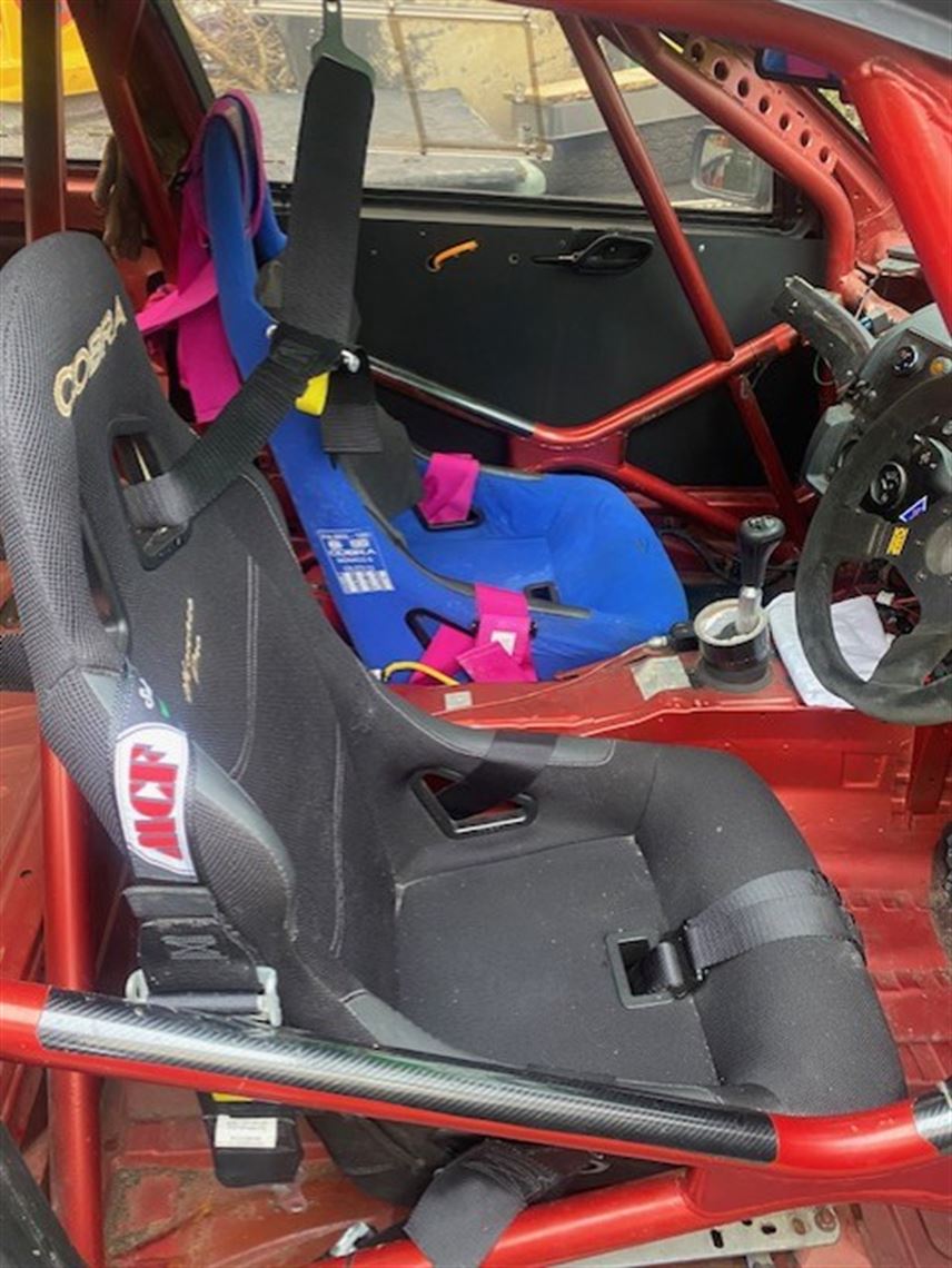 28-bmw-compact-m-spec