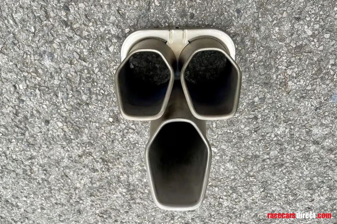 mclaren-senna-triple-titanium-exhaust-end-ass