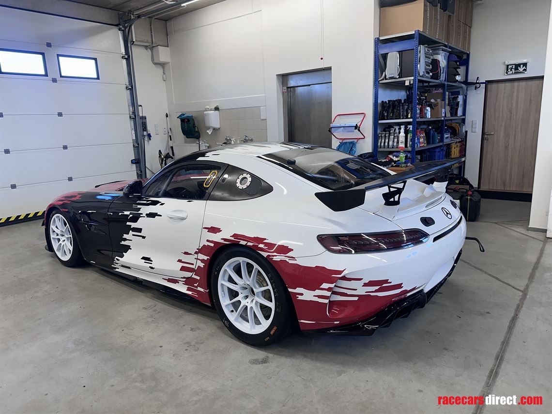 mercedes-amg-gt4