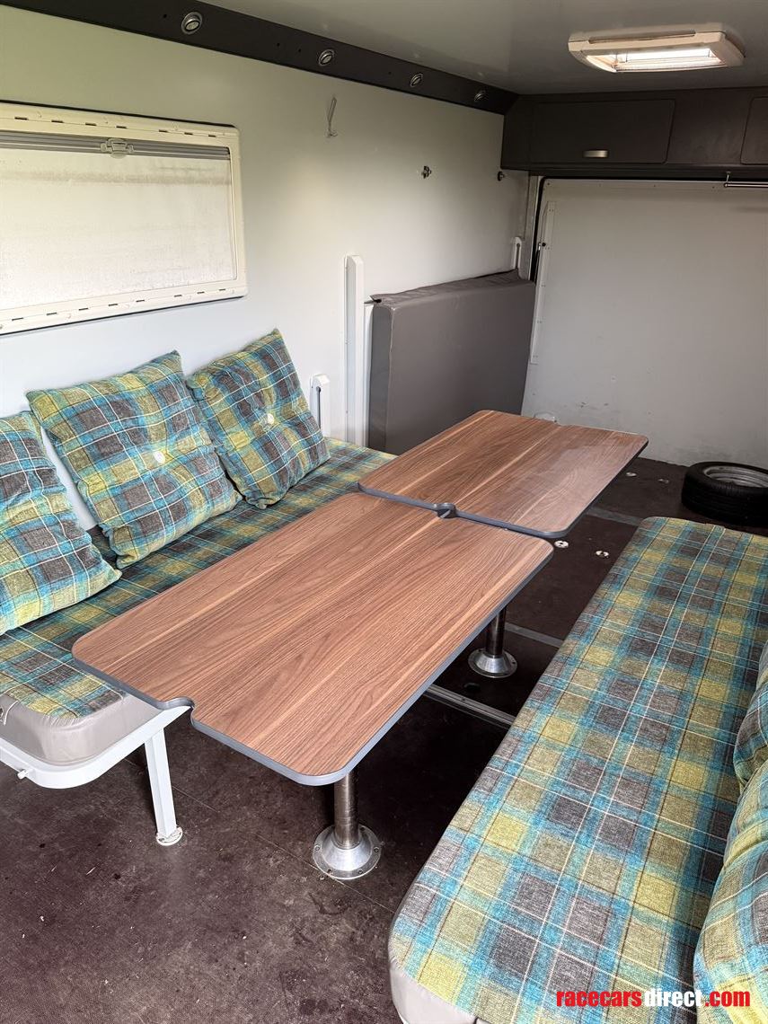 motorsport-trailers-5800-car-trailer-with-liv