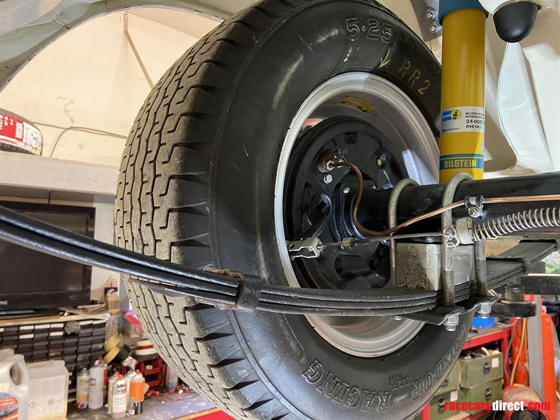 lotus-cortina-fia-race-car