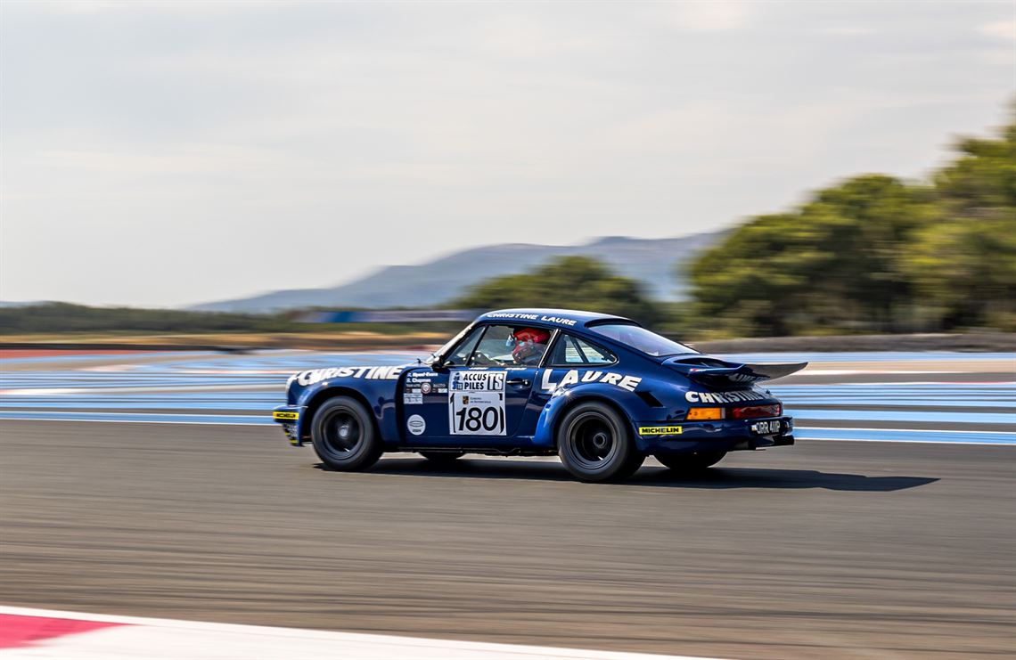 1975-porsche-911-carrera-30-rsr