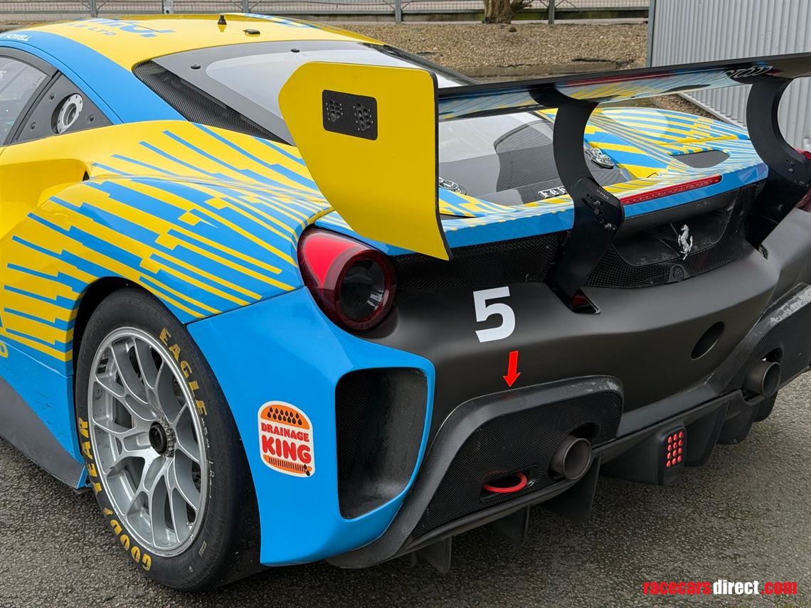 2018-ferrari-488-challenge-evo