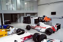 f1-arrows-a11-01