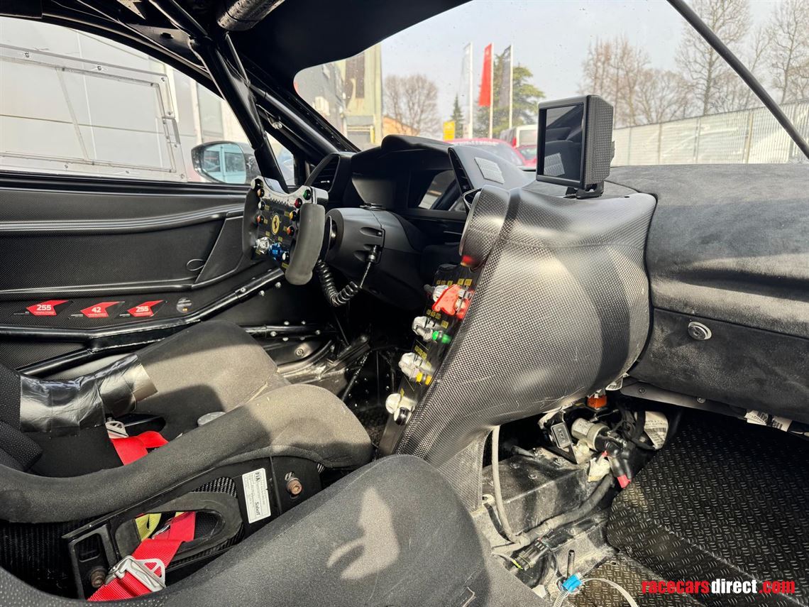 ferrari-488-challenge-evo