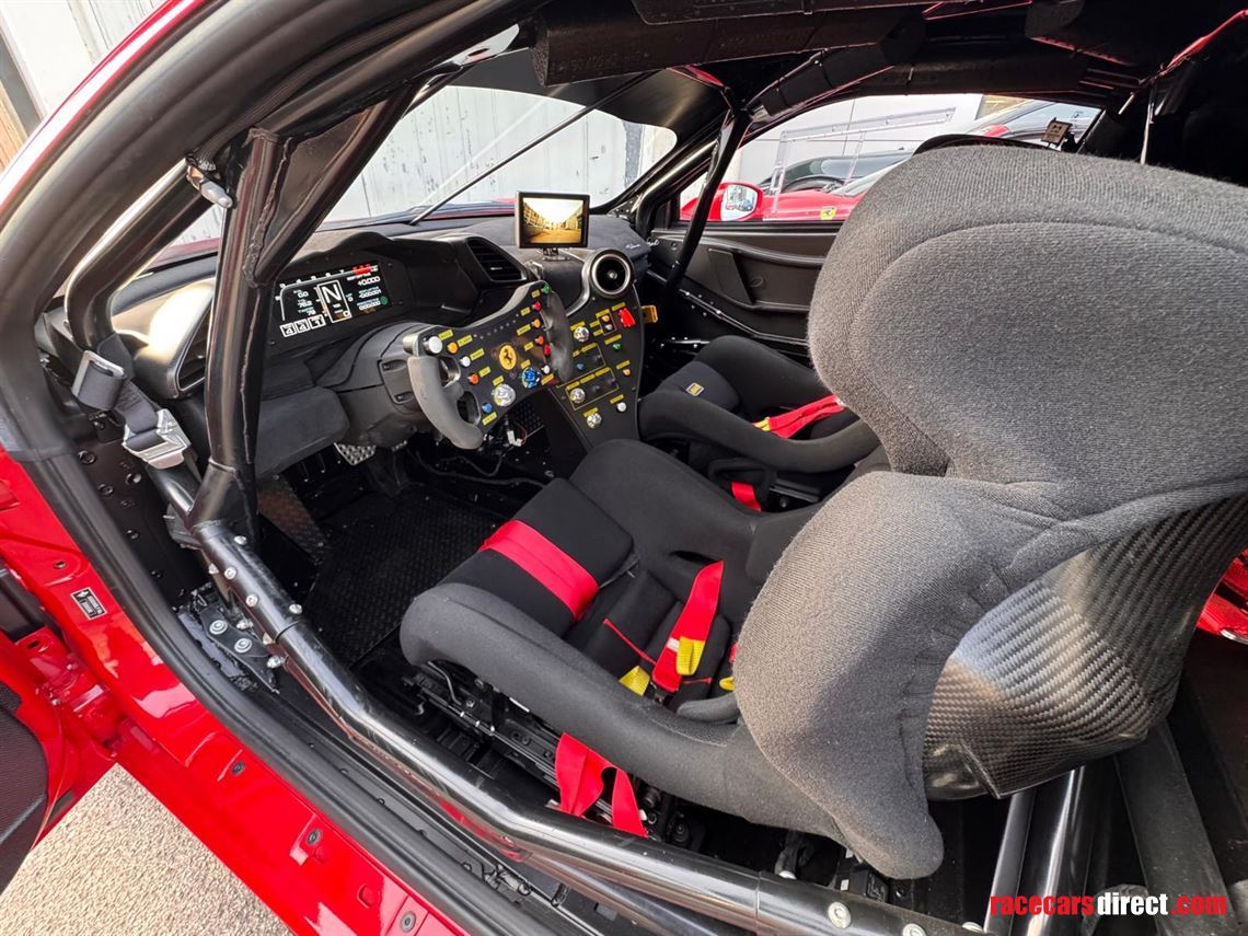 ferrari-488-challenge-evo