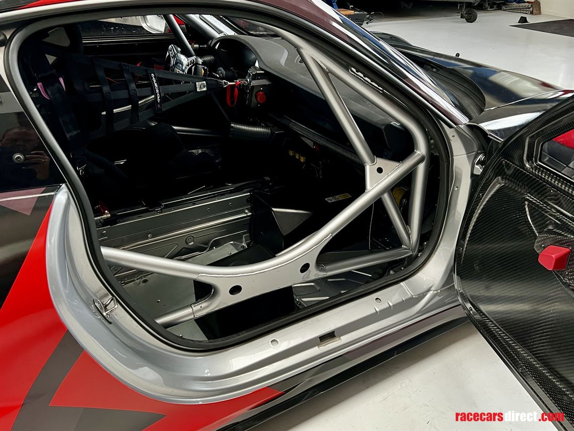 my-2024-porsche-992-gt3-cup