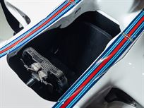 f1-full-scale-simulator-in-martini-livery