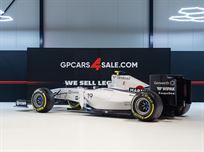 f1-full-scale-simulator-in-martini-livery