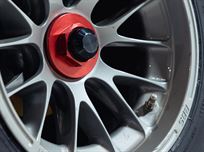 f1-full-scale-simulator-in-martini-livery